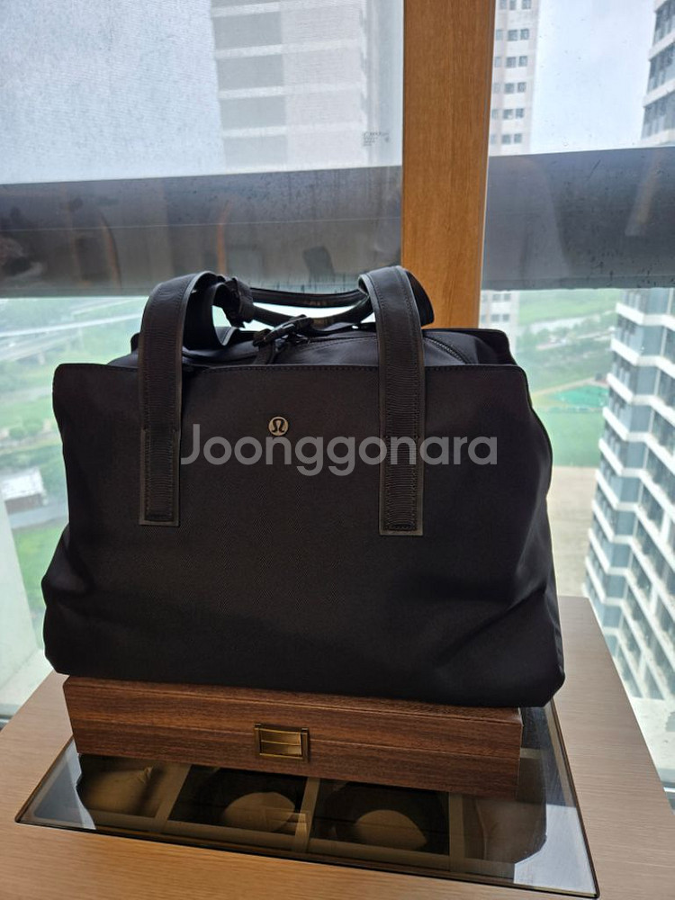 룰루레몬 블랙 여행가방 민트급 싸게 팔아요!--0