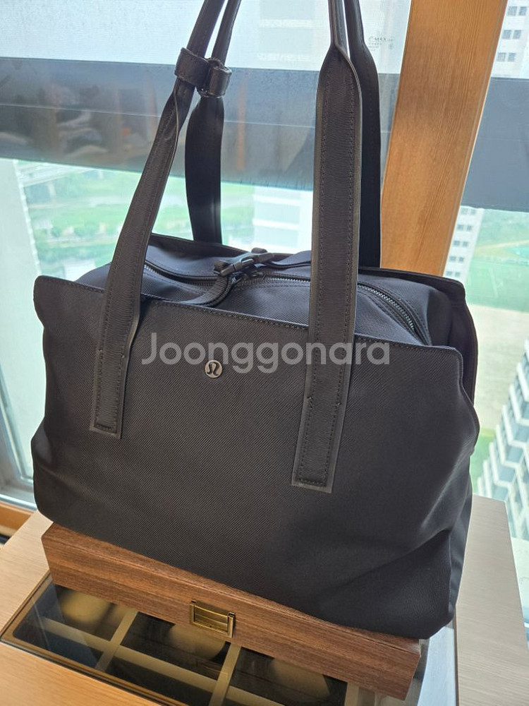 룰루레몬 블랙 여행가방 민트급 싸게 팔아요!--7