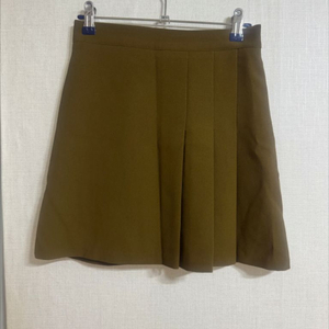 카키 플리츠 스커트