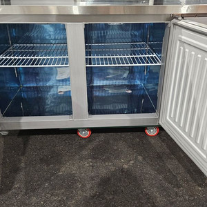 업소용직냉식 테이블냉장고냉동고 CWSM-150RFT