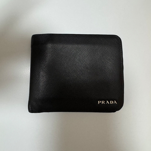PRADA 프라다 남성 블랙 반지갑 (정품)