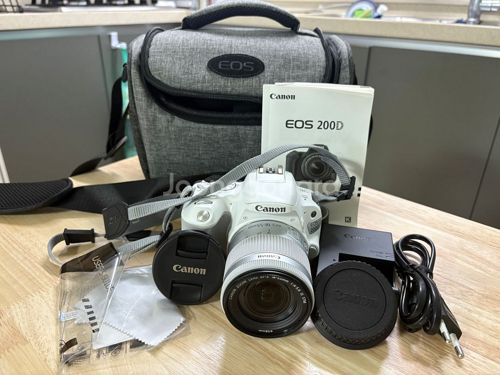 캐논eos 200d--0