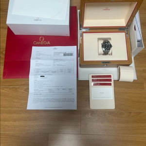 오메가 씨마스터 다이버300 블랙 팔아요