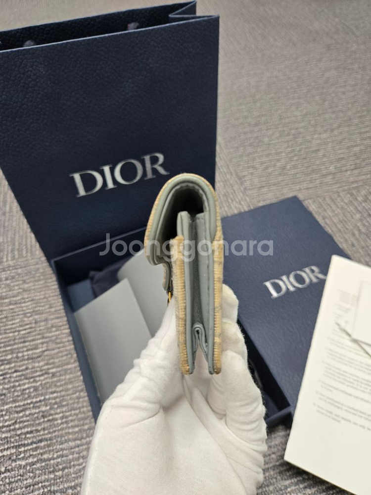 [정품]디올 오블리크 새들 반지갑 그레이--3