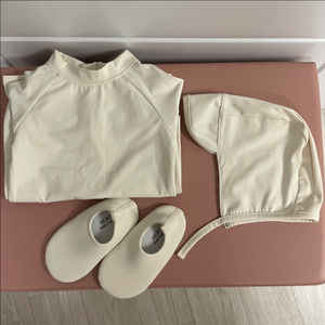 (새상품)느릿 래쉬가드 수영복 크림 M 아쿠아슈즈150