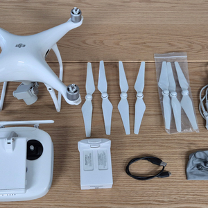 DJI 팬텀4 프로 드론(급처)