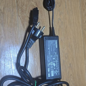 정품도시바 노트북 아답터