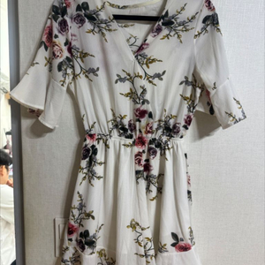 플라워 패턴 롬퍼