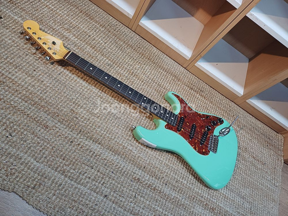 Willows custom strat sss--0