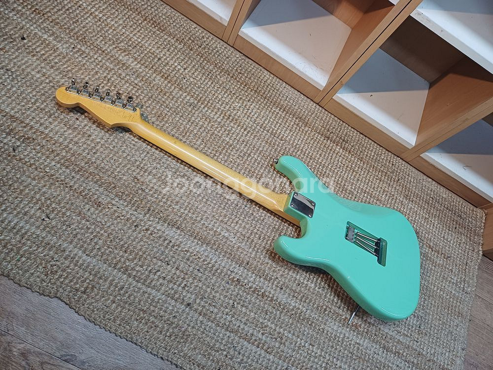 Willows custom strat sss--1