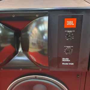 JBL4425스피커/초민트급