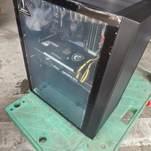 Ryzen 7 5700x 16G 500G