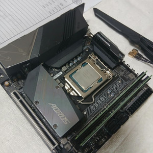 긱바정품 Z590i itx + i7 11700 +16램