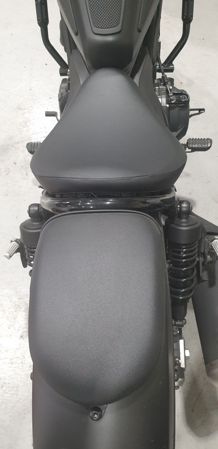 오토바이 혼다(레블500)블랙 이미지