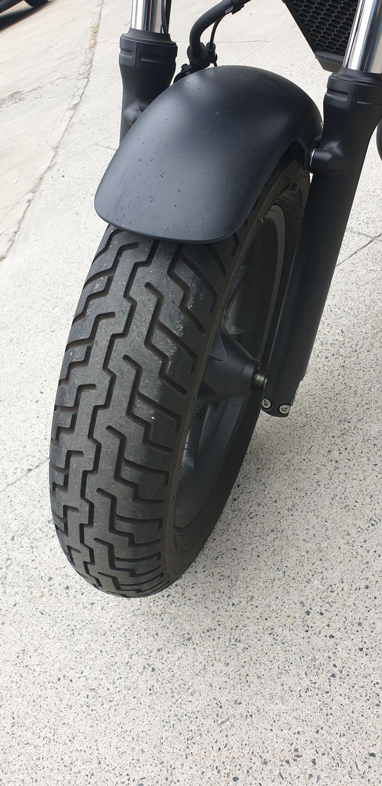 오토바이 혼다(레블500)블랙 이미지