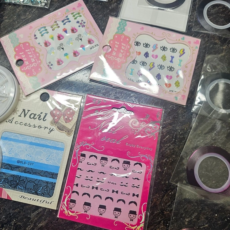 네일팁.파츠.스티커 판매 이미지