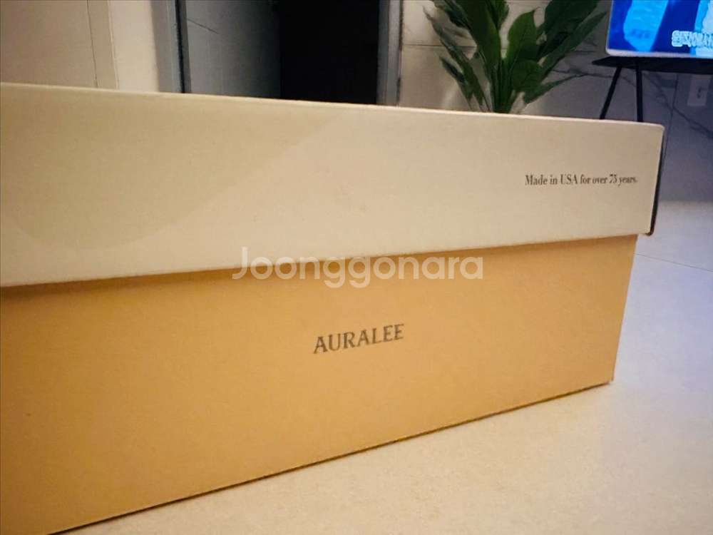 뉴발란스xAuraLee 990v4--4