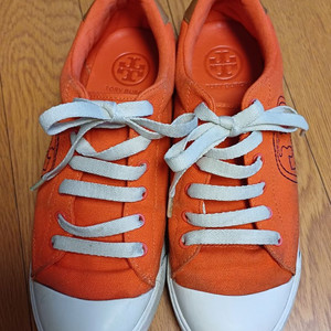 토리버치 오렌지 스니커즈 운동화 7M TORYBURCH