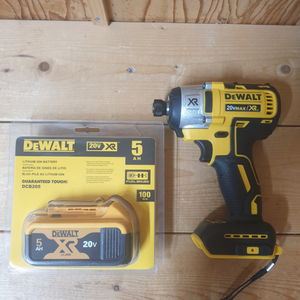 전동 드라이버 20v max