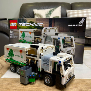 레고 테크닉 42167 Mack LR Electric