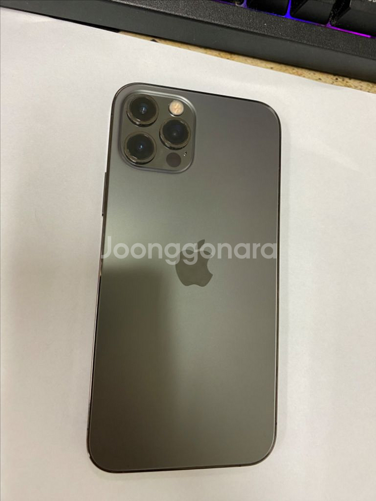 아이폰12프로 그래파이트 외관SS급 128GB 멍1개--0