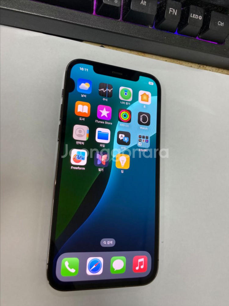 아이폰12프로 그래파이트 외관SS급 128GB 멍1개--1