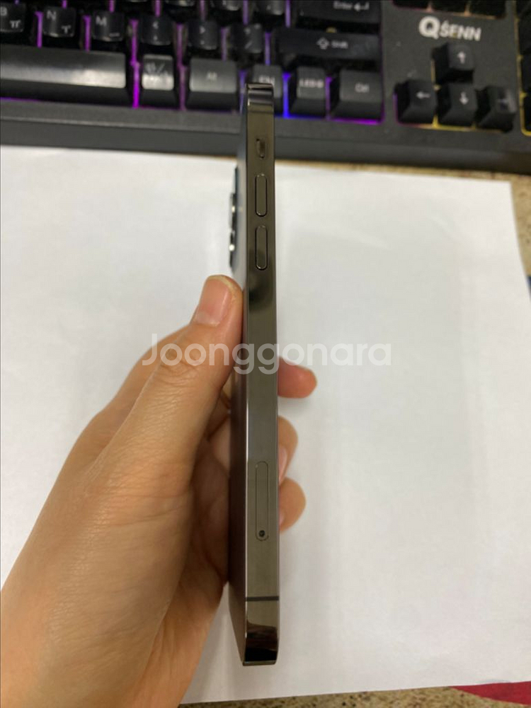 아이폰12프로 그래파이트 외관SS급 128GB 멍1개--5