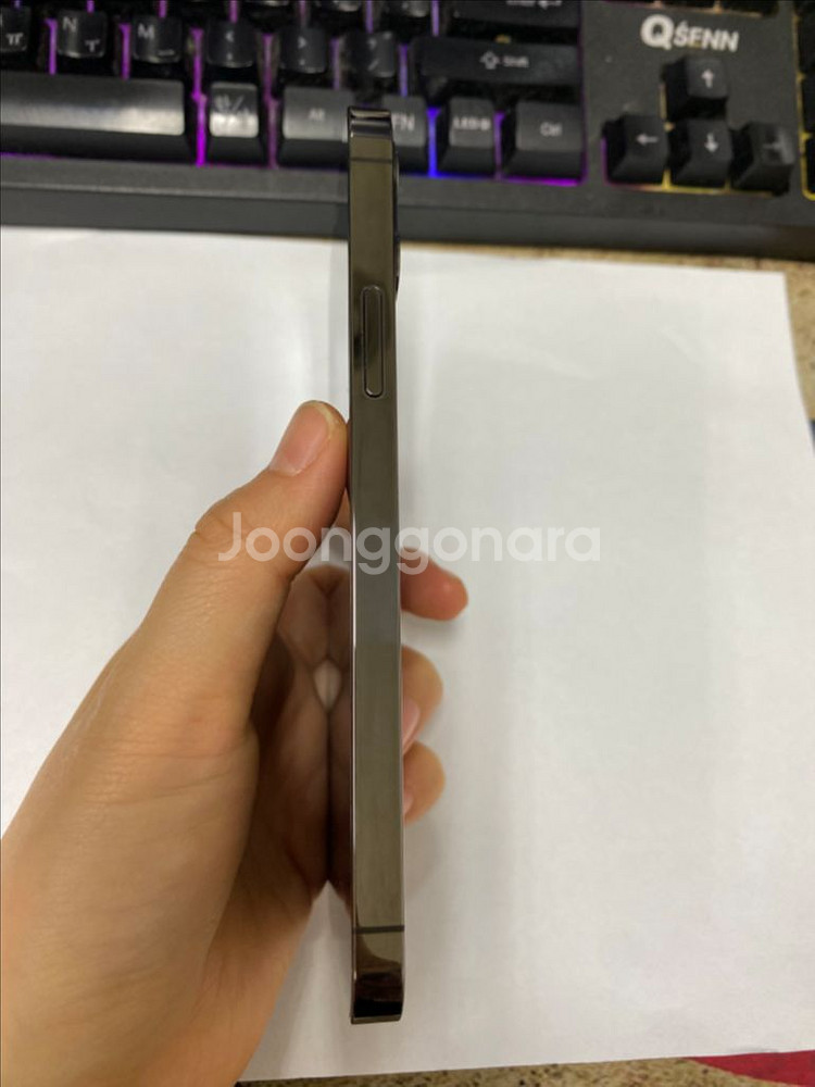 아이폰12프로 그래파이트 외관SS급 128GB 멍1개--6