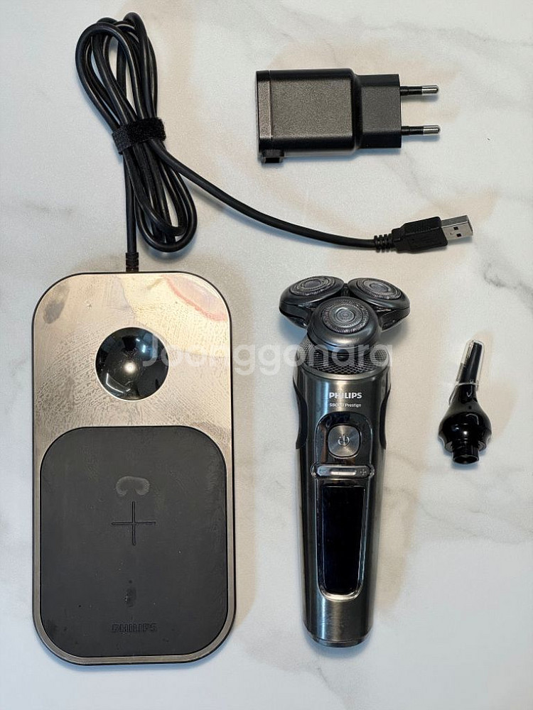 필립스 전기 면도기 S9000 프레스티지--3