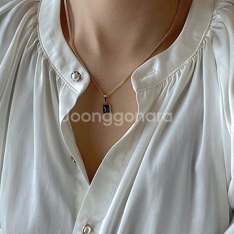 써지컬스틸 새상품 블루,댄싱오렌지스톤 스퀘어 목걸이--3