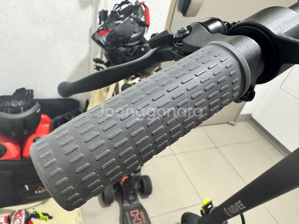 나비 s65 전동킥보드--1