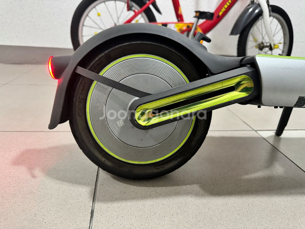 나비 s65 전동킥보드--4