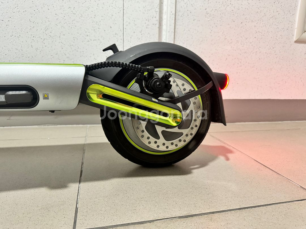 나비 s65 전동킥보드--6