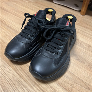 프라다 아메리카컵 블랙 uk7 260-270