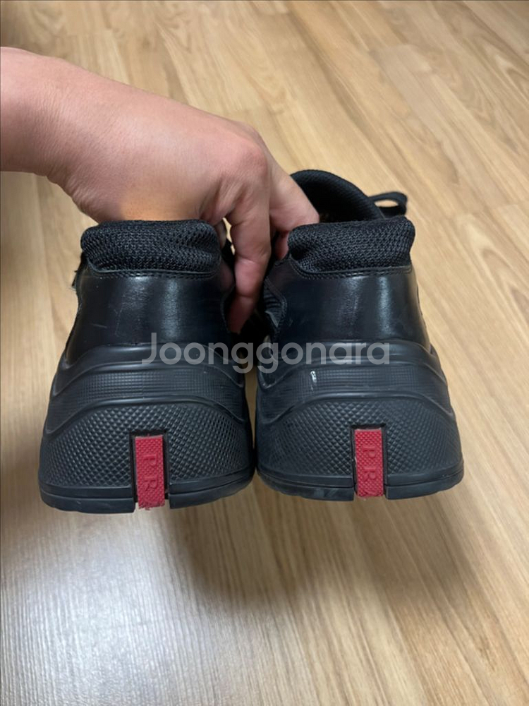 프라다 아메리카컵 블랙 uk7 260-270--3