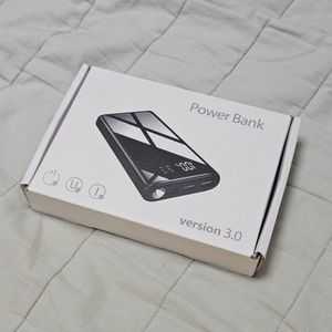 대용량 보조배터리 30000mAh KRA1261 팝니다