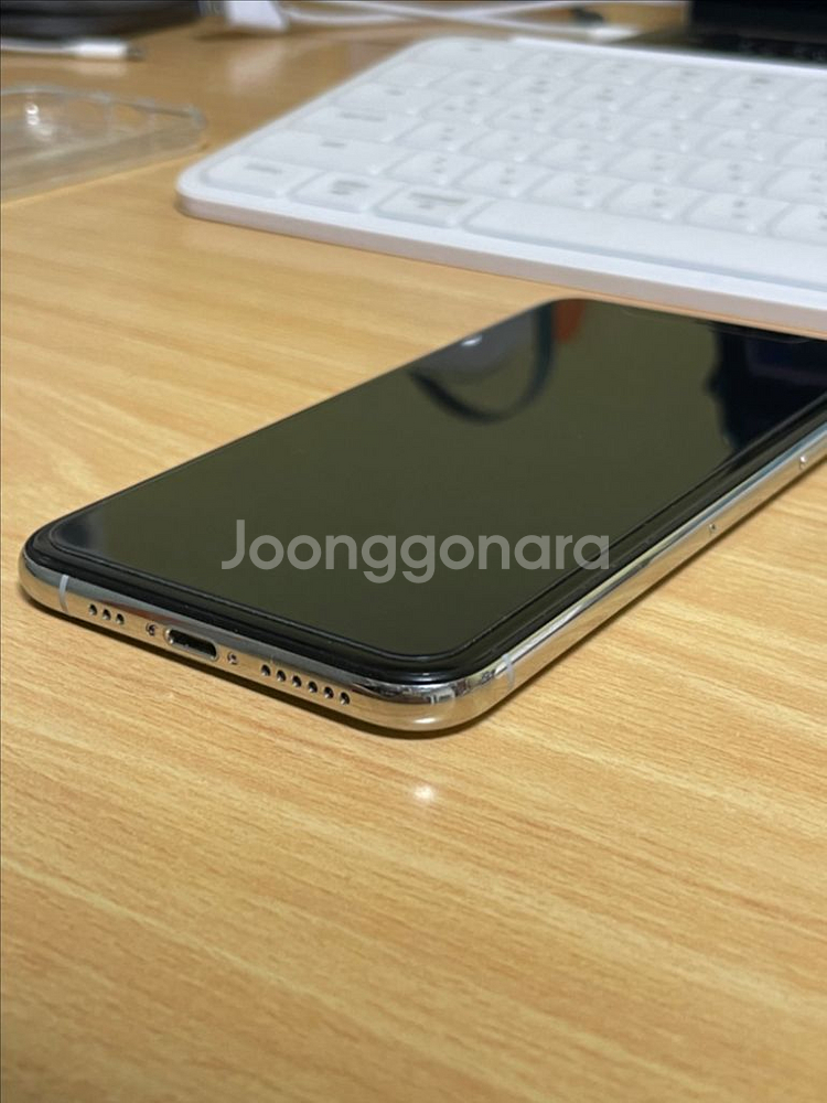 아이폰 XS 64GB A급 사설 수리--13