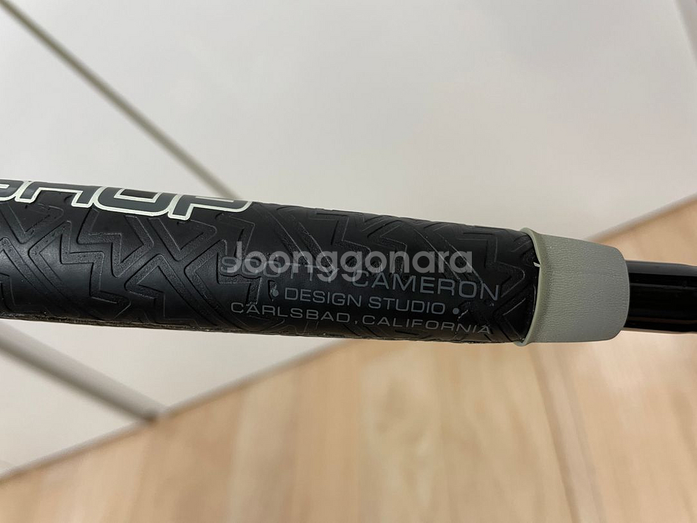 오디세이 메탈X밀드 33인치 블레이드 퍼터--2