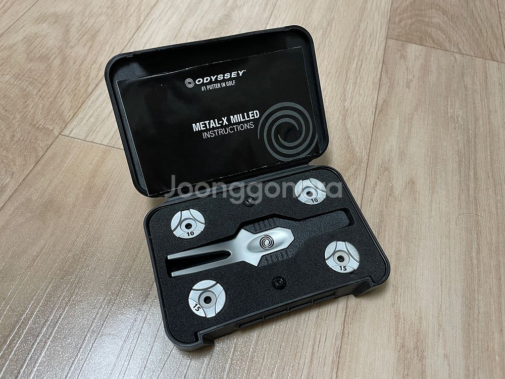 오디세이 메탈X밀드 33인치 블레이드 퍼터--8