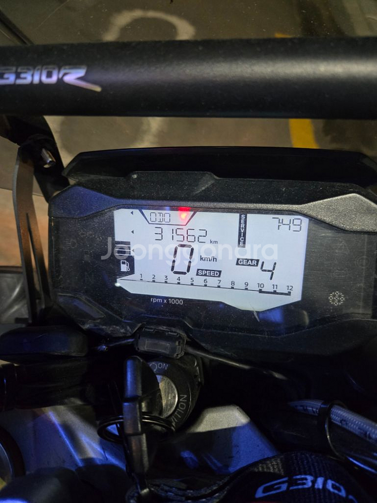 관리잘된 BMW G310R 판매합니다--5
