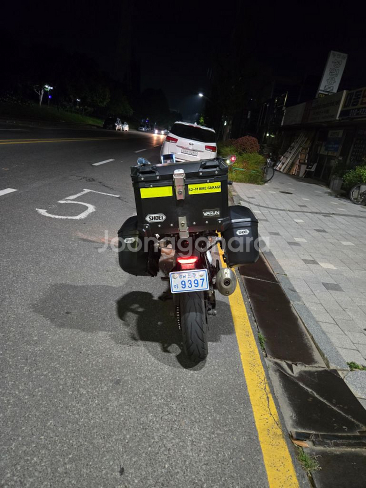 관리잘된 BMW G310R 판매합니다--3