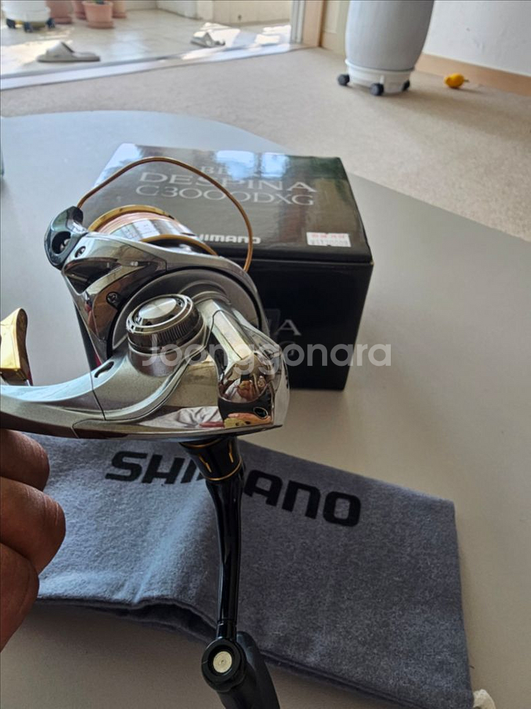 낚시 릴 데스피나 C3000DXG 팝니다.--5