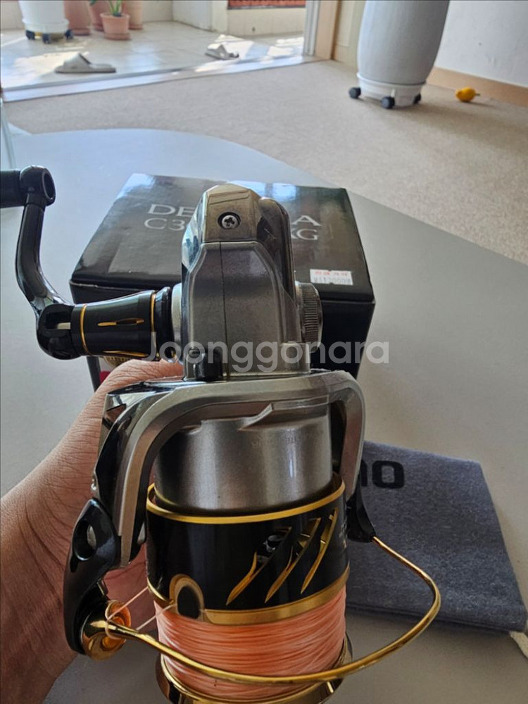 낚시 릴 데스피나 C3000DXG 팝니다.--9