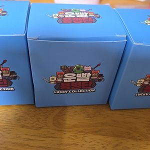 운빨존많겜 피규어 3점 팝니다.