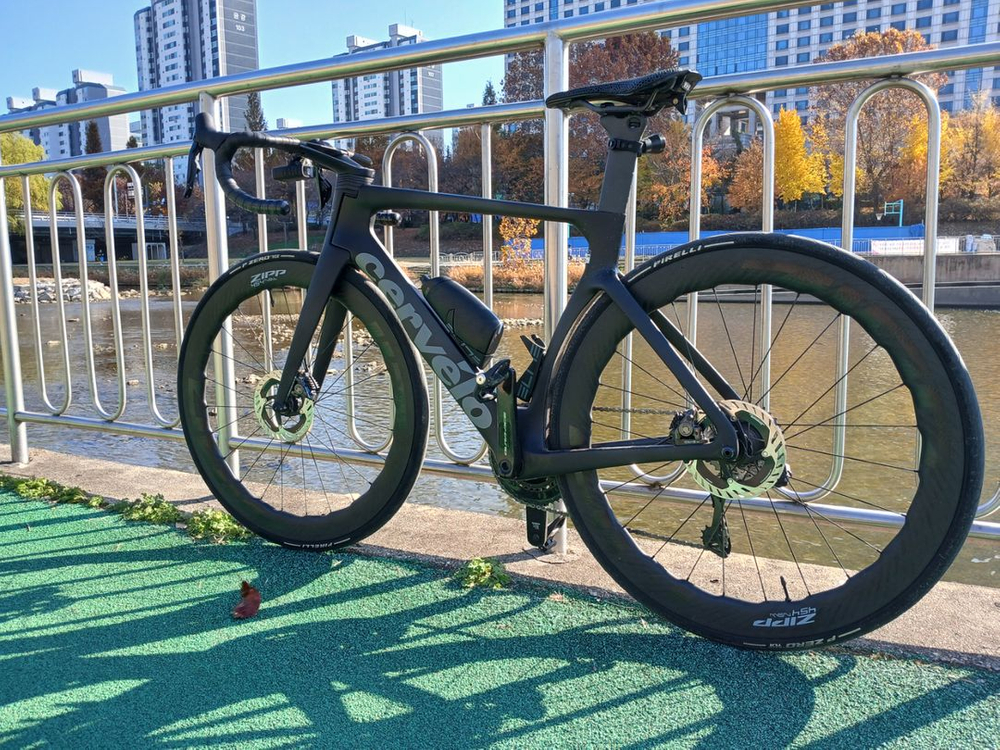 2025년식 써벨로 s5 완차 판매합니다 이미지