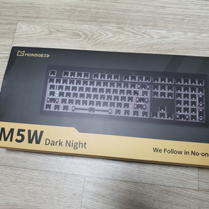 몬스긱 M5W 블랙 풀알루미늄 풀배열 기계식키보드