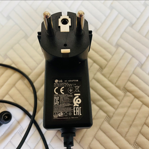 엘지 전원어답터 19v1.7a6.5mm