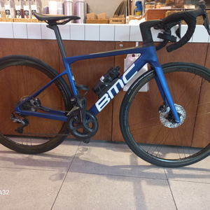로드 기함 BMC SLR01 자전거