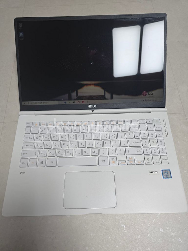 LG그램 15인치 노트북 팝니다 15ZB970-GR5--0