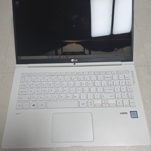 LG그램 15인치 노트북 팝니다 15ZB970-GR5